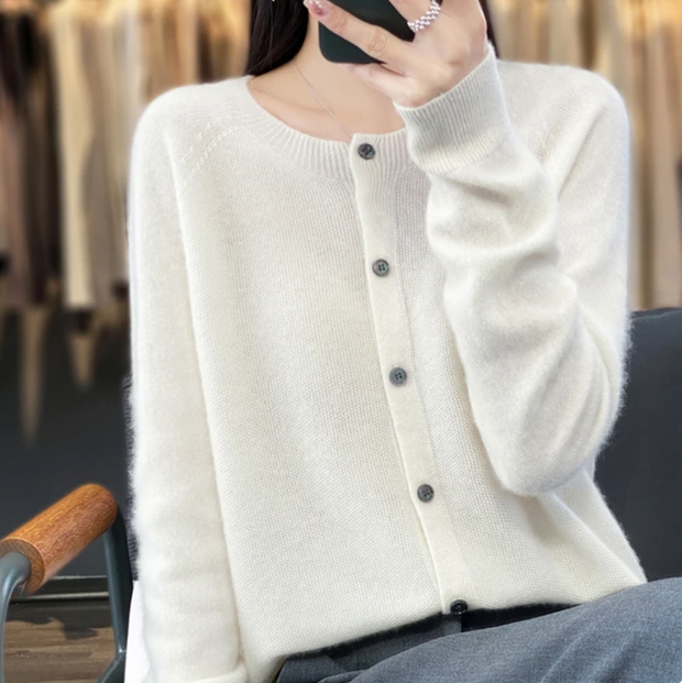 Daisy - Cozy Cardigan